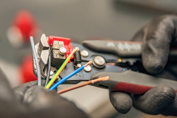 Best Emergency Electrician Near Me  in White Oak, OH